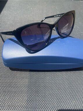 Draper James Black Cat-Eye Sunglasses with Dark Lenses